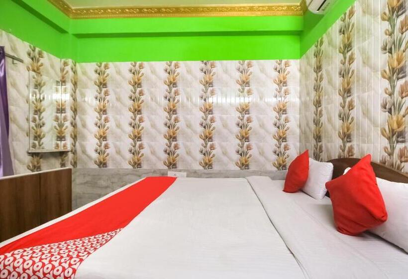 هتل Oyo 19815 Krishna Guest House