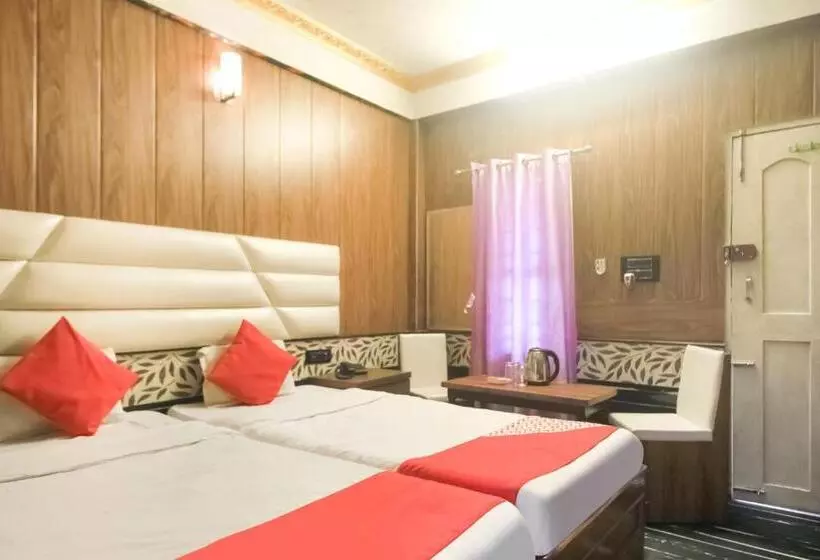 هتل Oyo 19815 Krishna Guest House