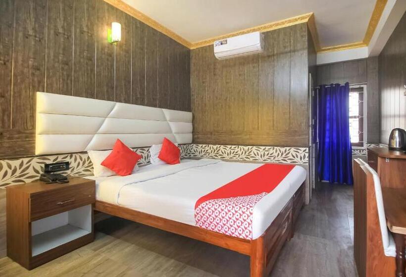 هتل Oyo 19815 Krishna Guest House