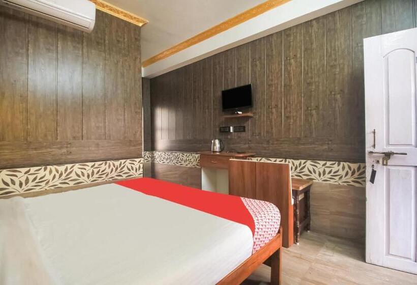 هتل Oyo 19815 Krishna Guest House