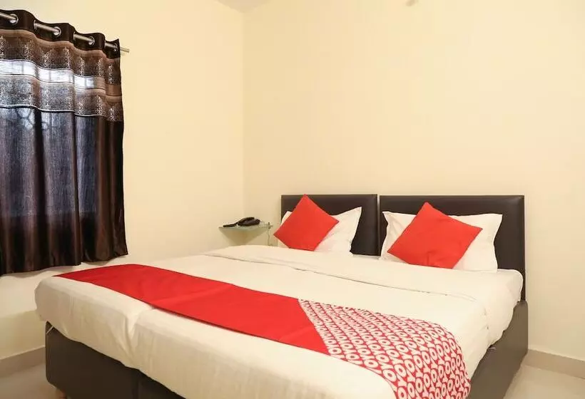 ホテル Oyo 24924 Krishna Kunj