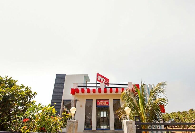 ホテル Oyo 24967 The Grand Diamond
