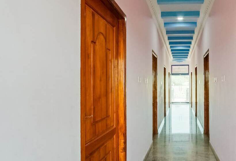 ホテル Oyo 24967 The Grand Diamond