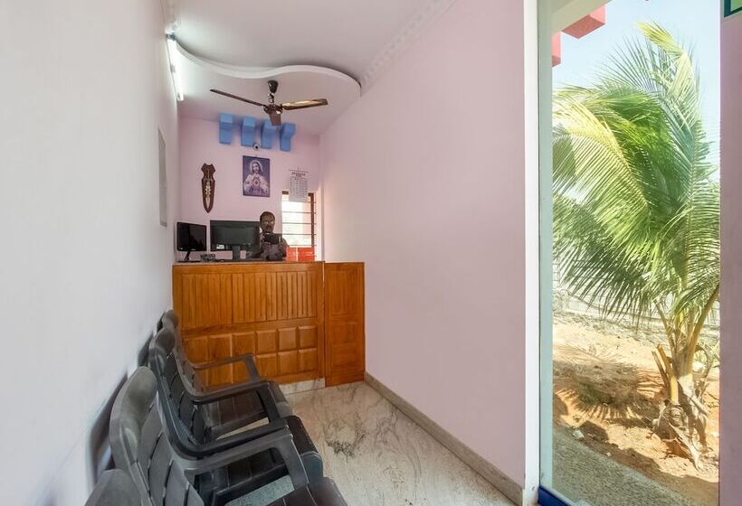 ホテル Oyo 24967 The Grand Diamond