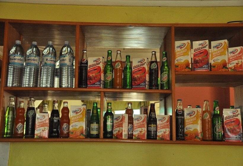 Отель Scroll Inn