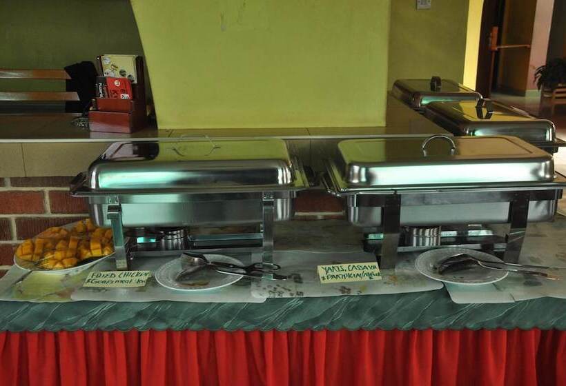 Отель Scroll Inn