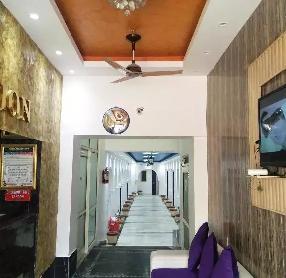 Pension  Radha Swami