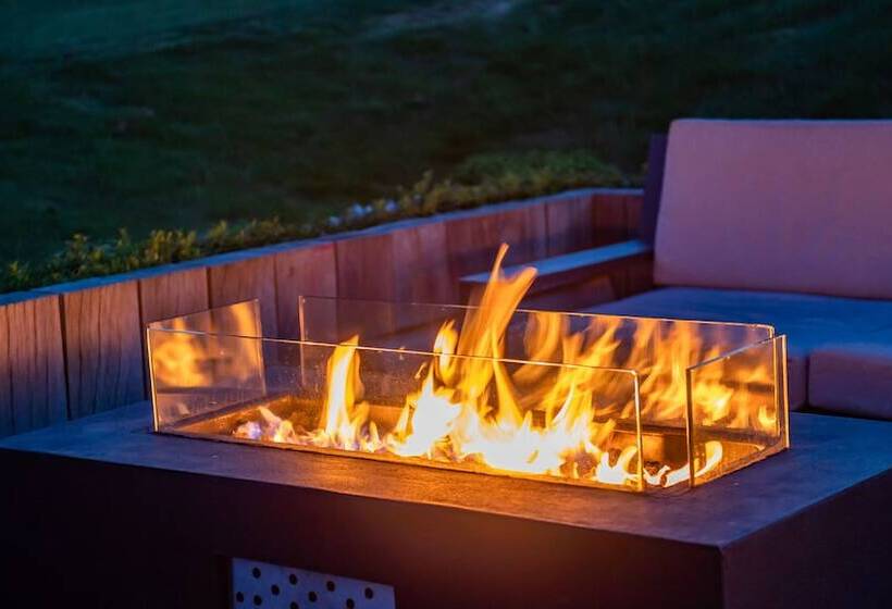 Cave Hotel & Golf Resort