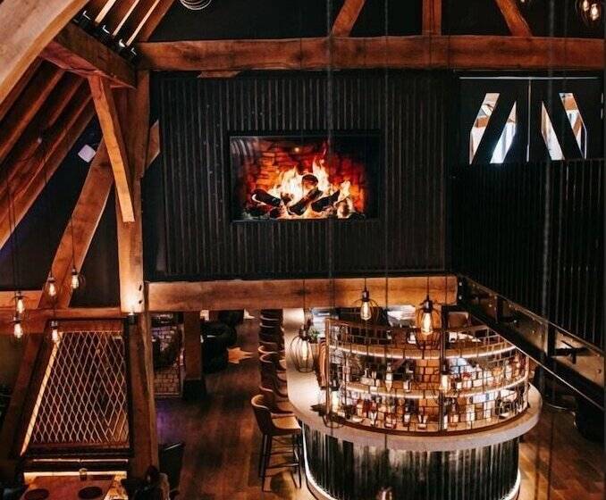 Cave Hotel & Golf Resort