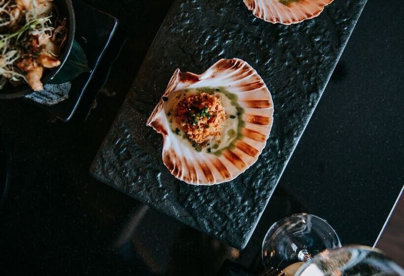 Cave Hotel & Golf Resort