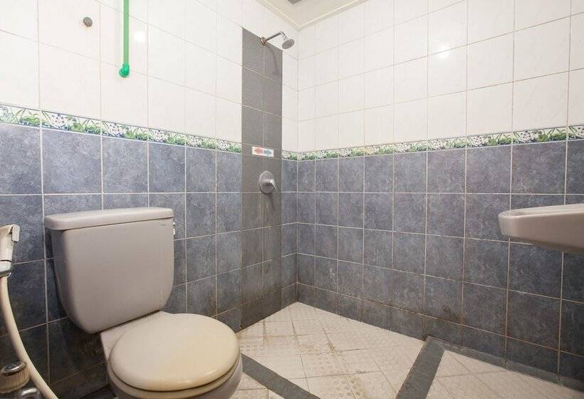 בית מלון כפרי Reddoorz @ Lawang