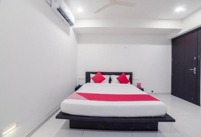 Hotel Treebo Trend Samudra Executive