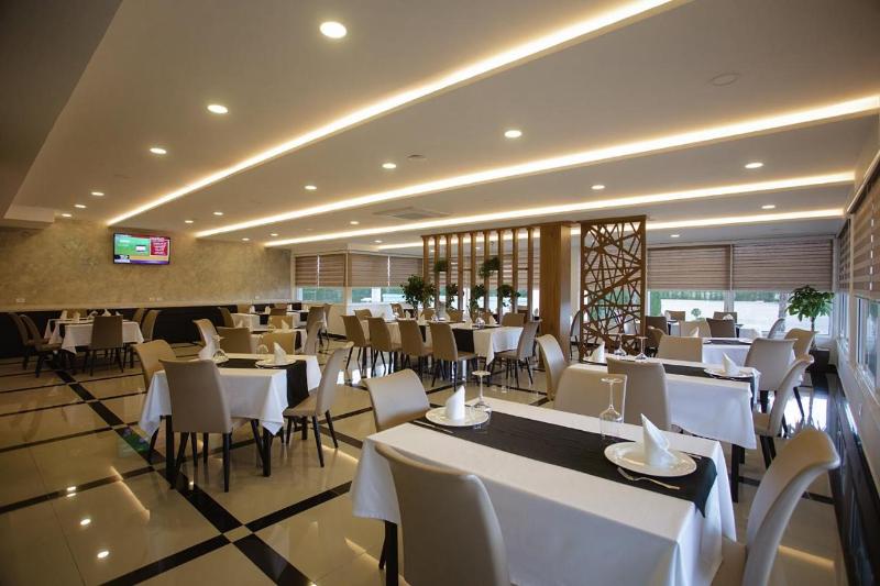 فندق Kompleksi Exalcoal