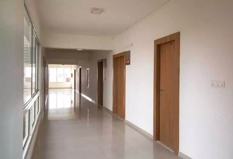ホテル Siara Styles Amba Suites, Gandhinagar
