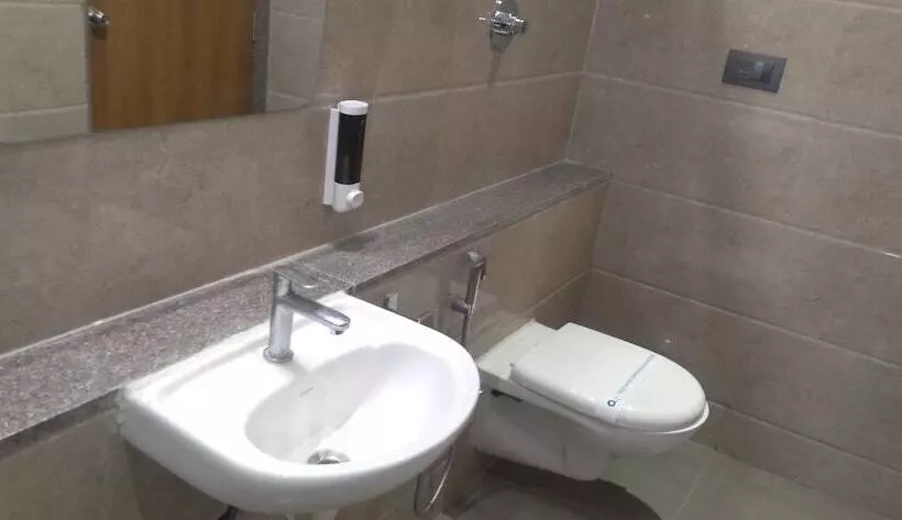 ホテル Siara Styles Amba Suites, Gandhinagar