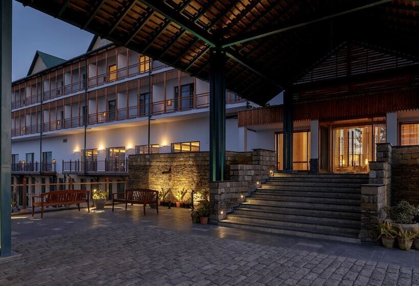 فندق Taj Theog Resort & Spa Shimla