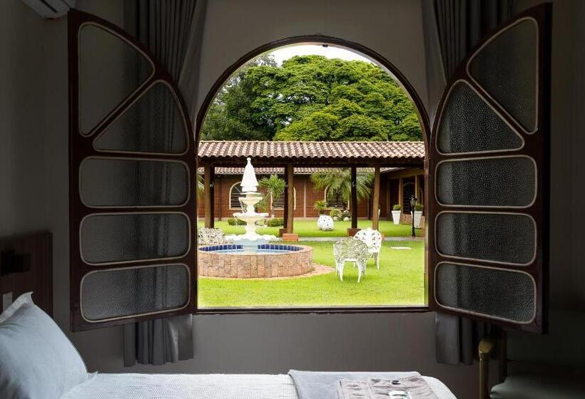 پانسیون Hostel Slg