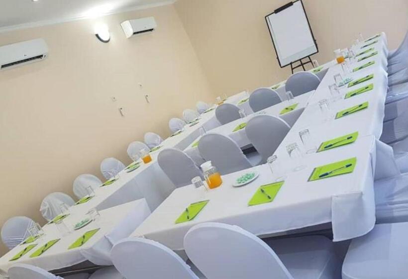 بنسيون Wadonda Suites