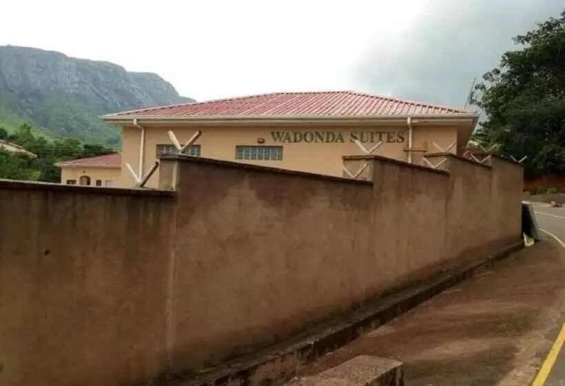 Pensão Wadonda Suites