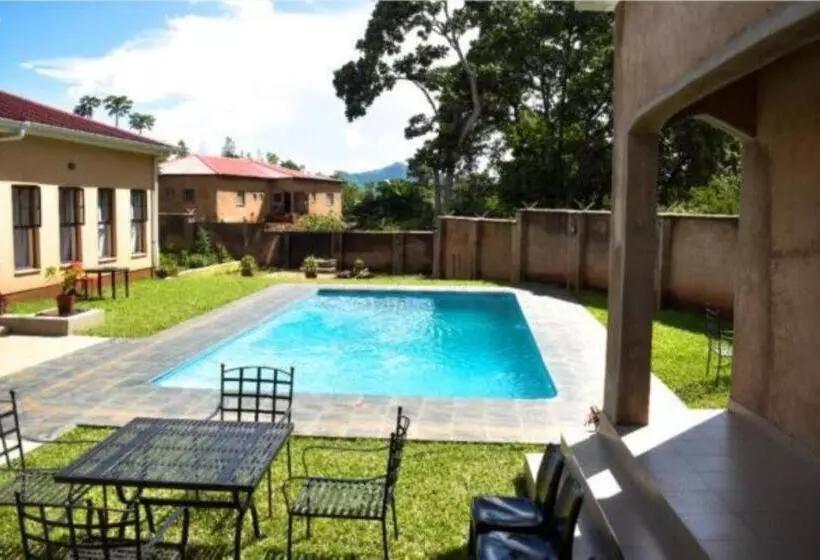 Pensão Wadonda Suites