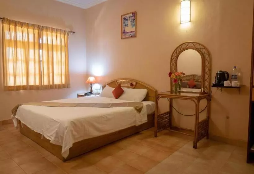 Alcove Resort Vagator
