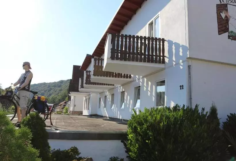 Aamiaismajoitus (B&B) Pension Fernblick