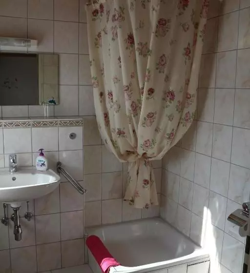 Aamiaismajoitus (B&B) Pension Fernblick