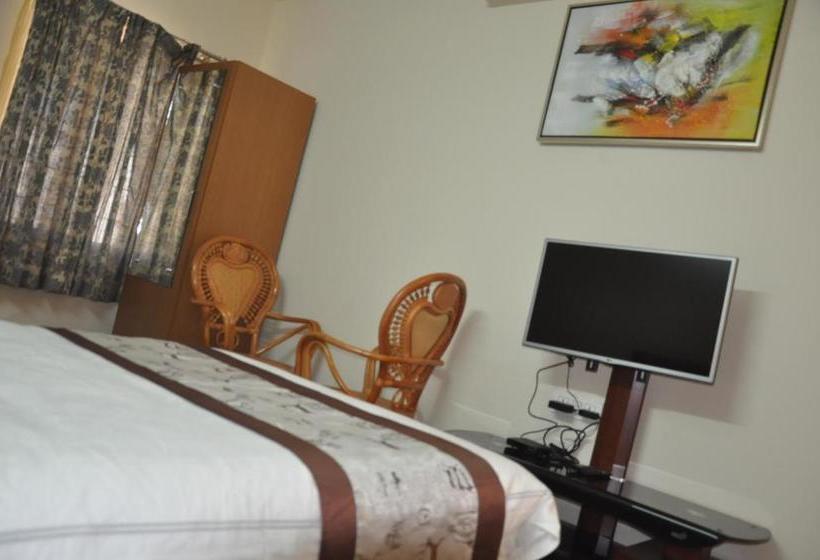 Gk Hill View Resort, Kaiwara