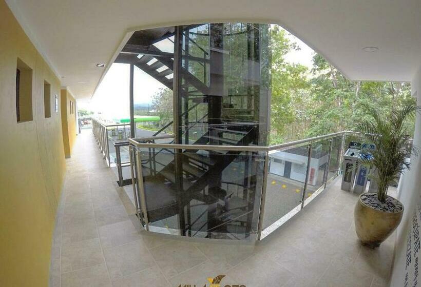 בית מלון כפרי Milla De Oro Uraba