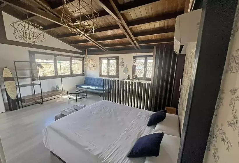 Estudio Real Suites 3000