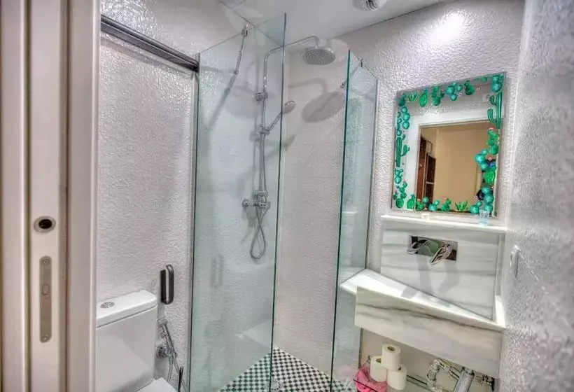 Estudio Real Suites 3000