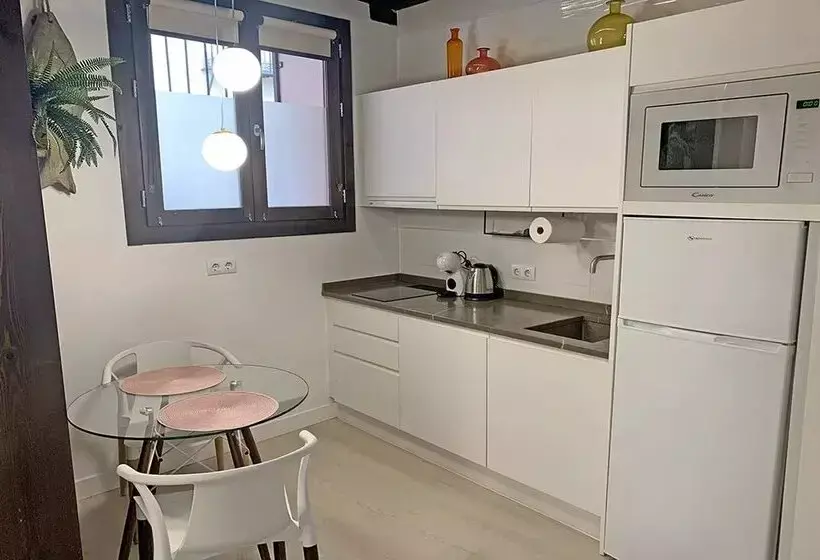 Estudio Real Suites 3000