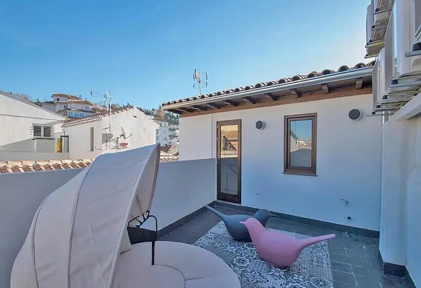 Estudio Real Suites 3000