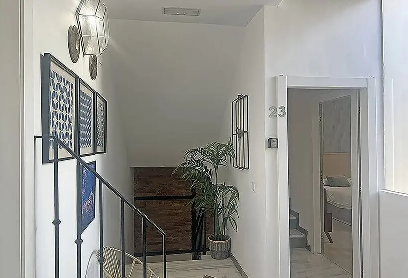 Estudio Real Suites 3000