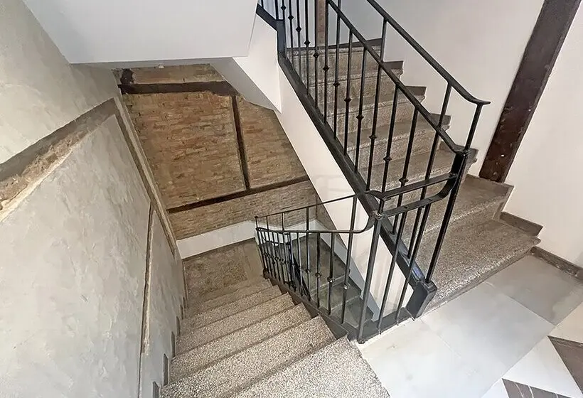 Estudio Real Suites 3000