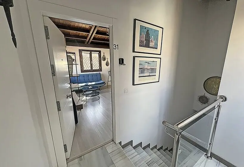 Estudio Real Suites 3000