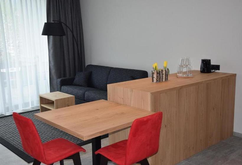 تختخواب و صبحانه Garden Suite Faselehof