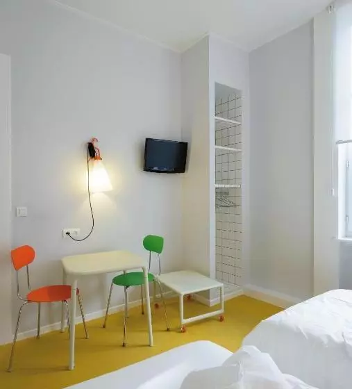 ホテル Continental