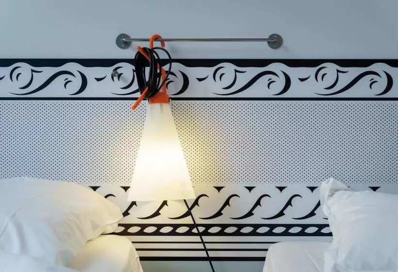 ホテル Continental