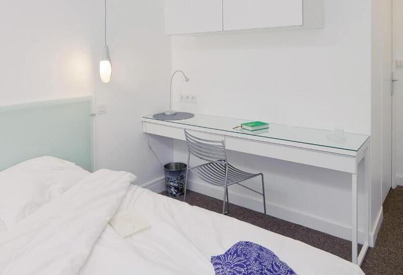 فندق Continental