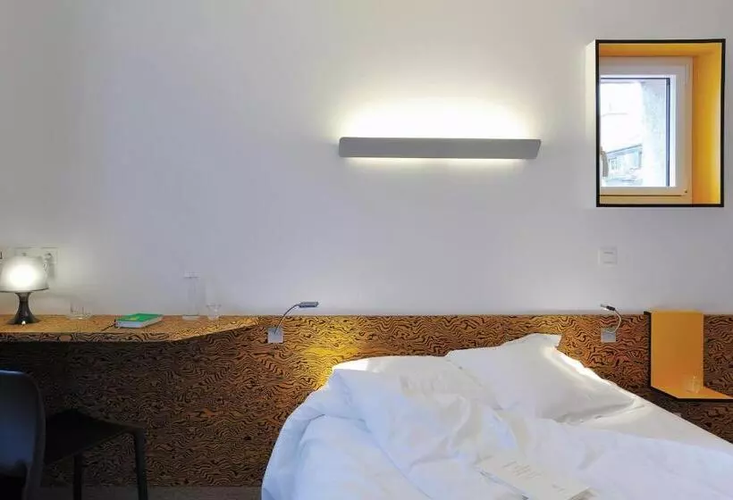 ホテル Continental