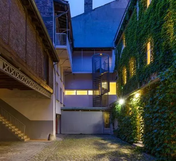 ホテル Continental