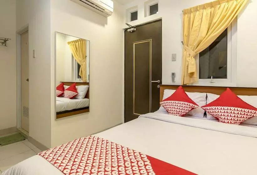 ホテル Oyo 294 Andrea Residence Syariah