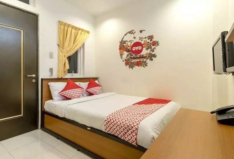 ホテル Oyo 294 Andrea Residence Syariah