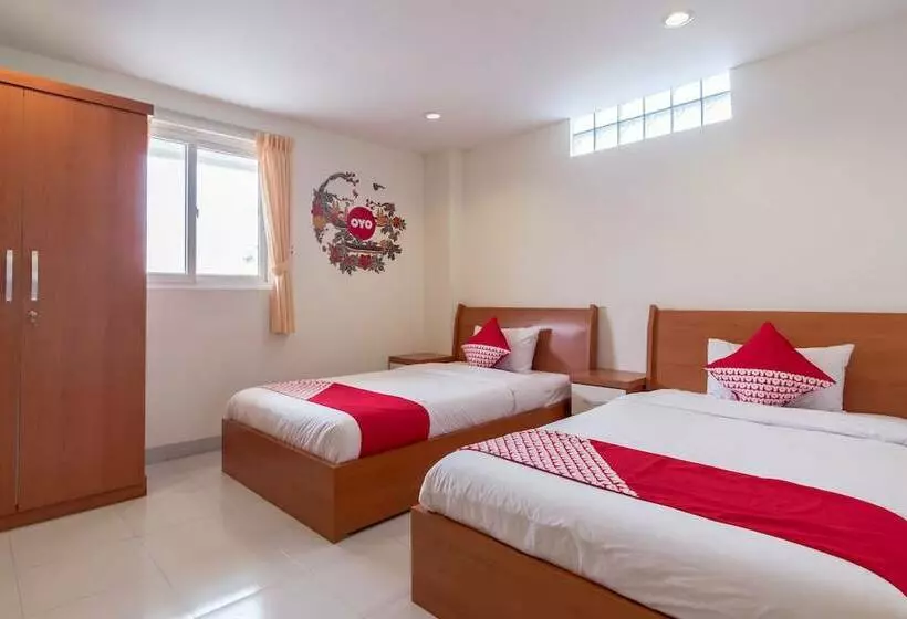 ホテル Oyo 294 Andrea Residence Syariah