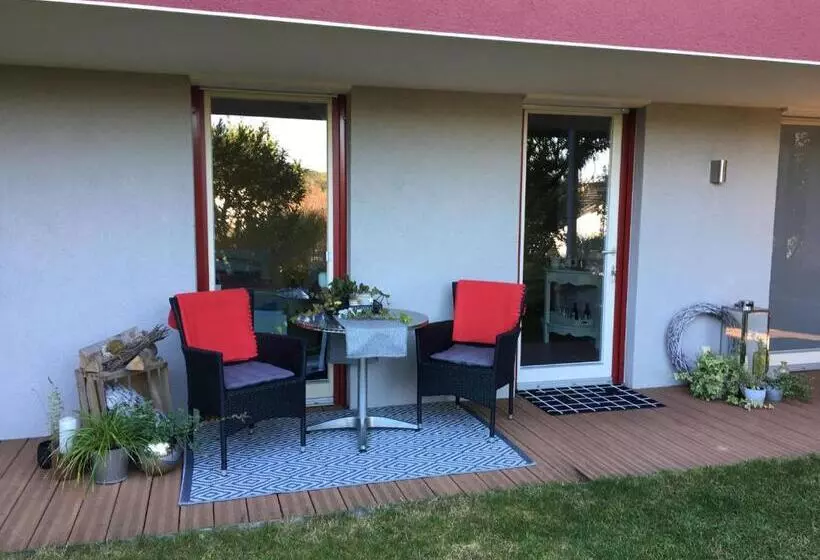 Majatalo Gästezimmer Hortensie