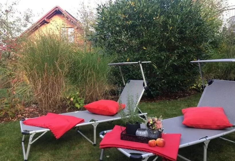 Majatalo Gästezimmer Hortensie