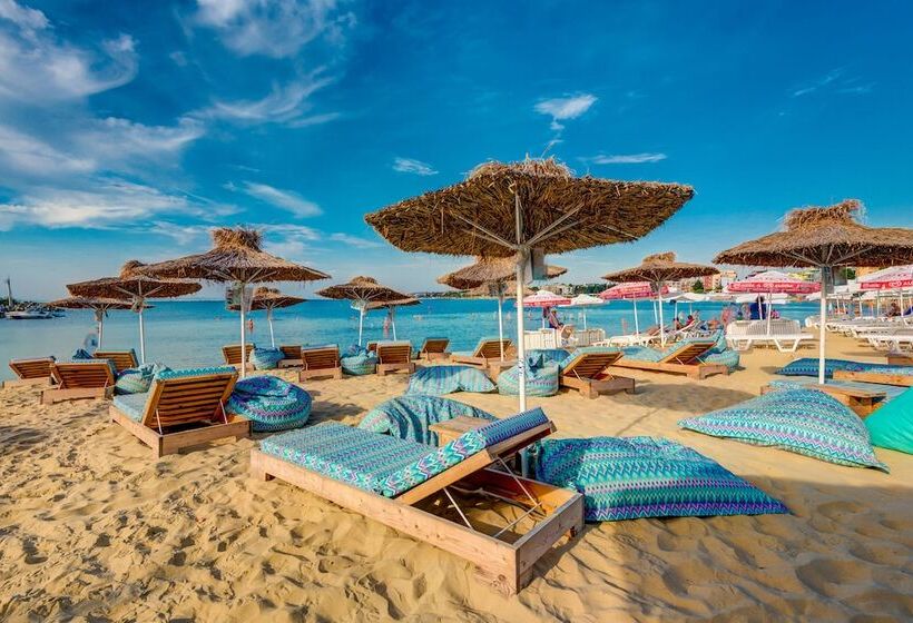 Poseidon Vip Residence Club Balneo & Spa Resort