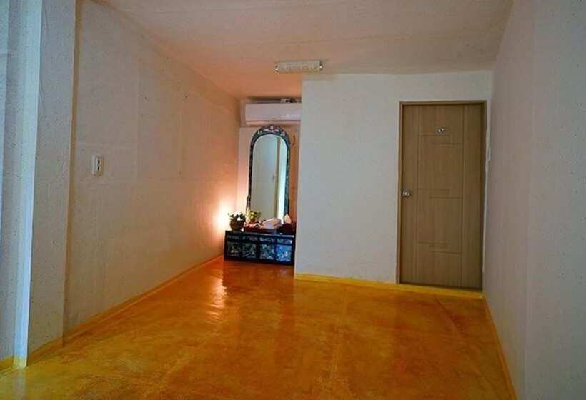 Pension (Hôtel basse catégorie) Keunsu S Chogajib