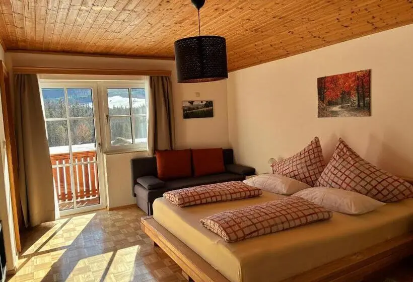 Aamiaismajoitus (B&B) Haus Egglmeier Doppelzimmer Mit Bergblick